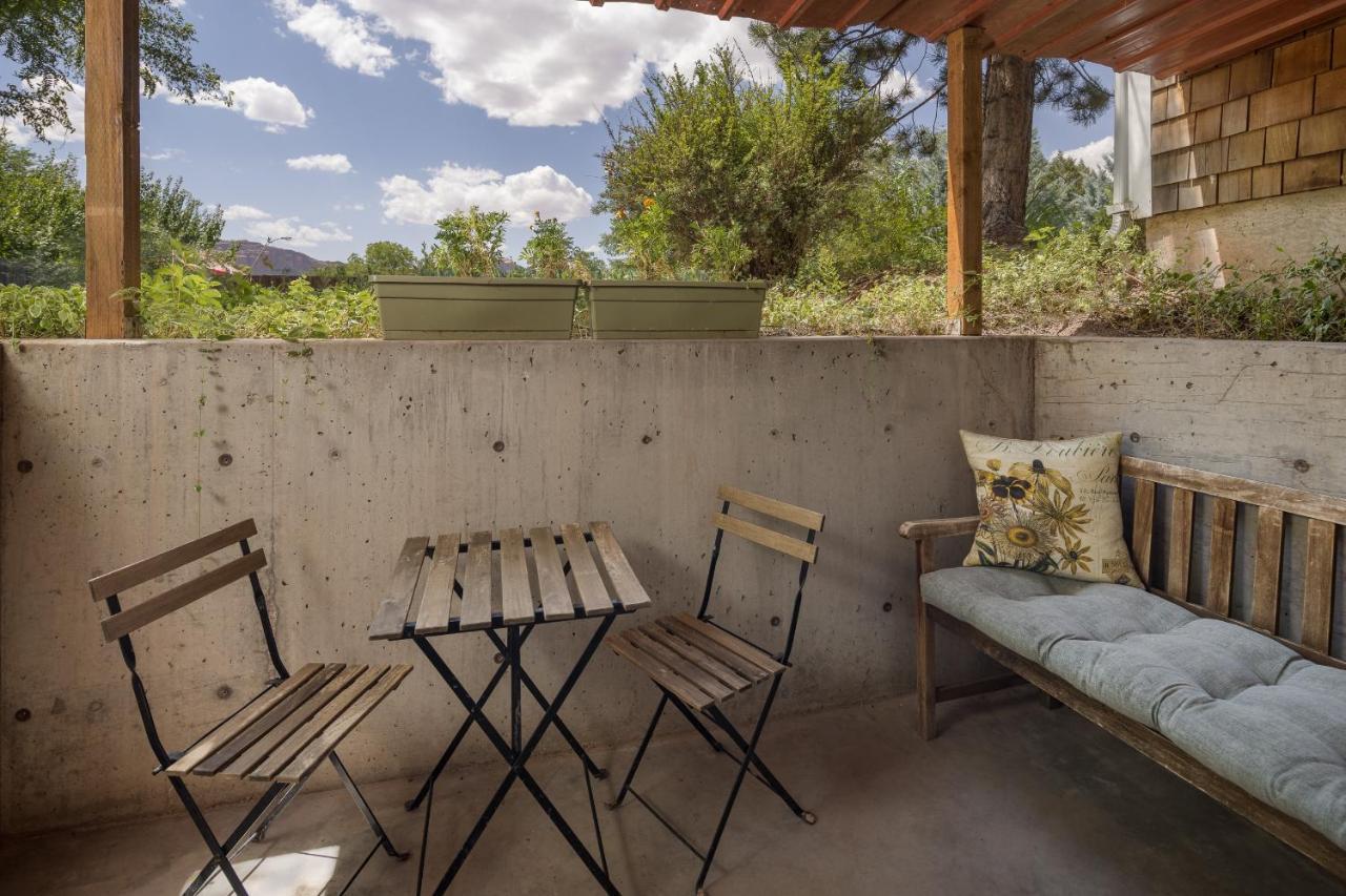 Sunflower Hill Inn Moab Bagian luar foto