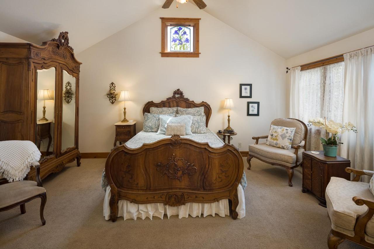 Sunflower Hill Inn Moab Bagian luar foto