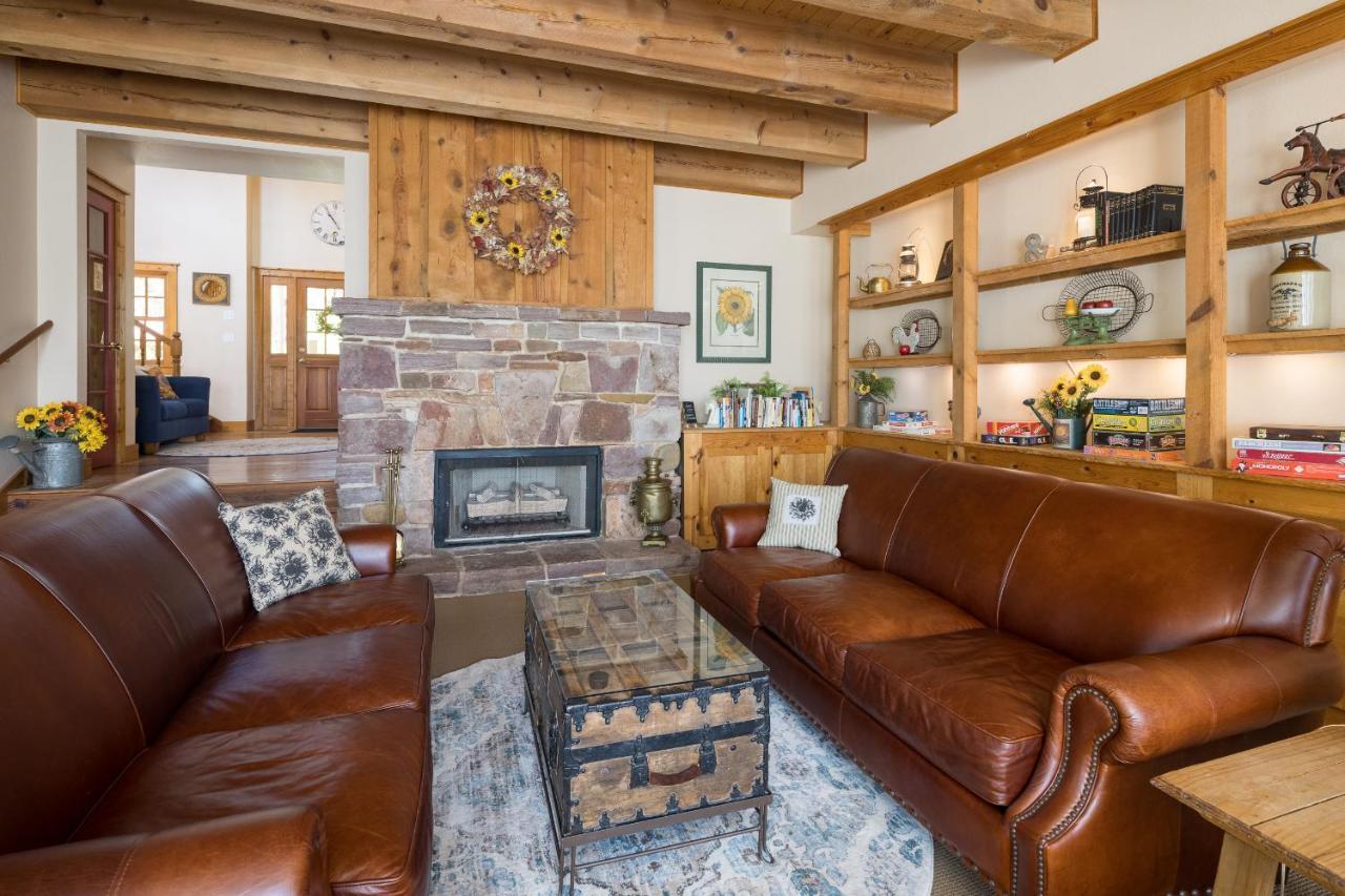 Sunflower Hill Inn Moab Bagian luar foto