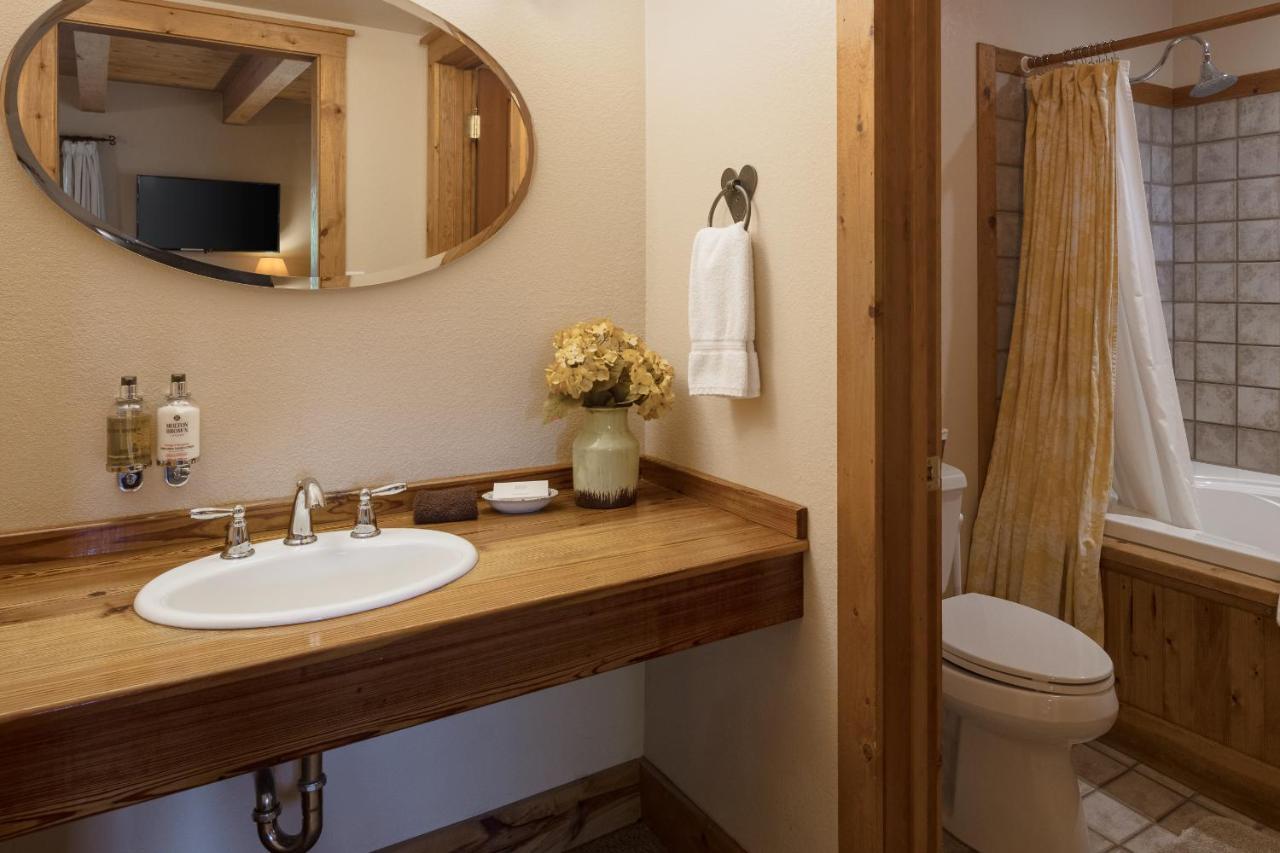 Sunflower Hill Inn Moab Bagian luar foto