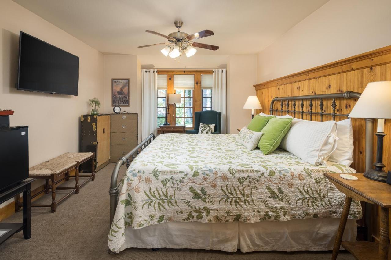Sunflower Hill Inn Moab Bagian luar foto